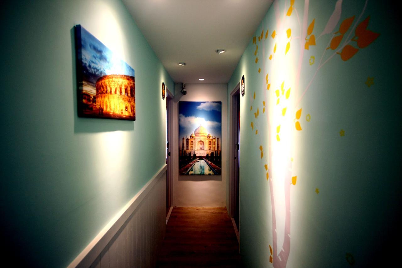 台中市 Color Houseホステル エクステリア 写真