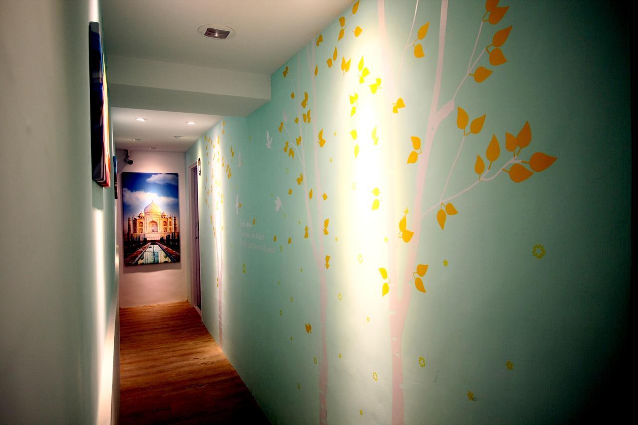 台中市 Color Houseホステル エクステリア 写真
